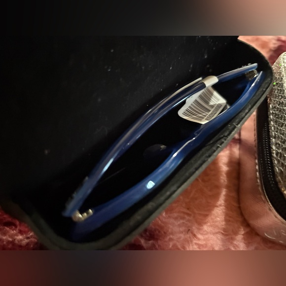 Ray-Ban Blue Unisex brand new Sunglasses - Picture 15 of 16